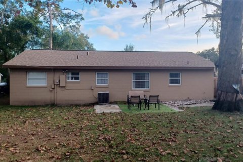 Casa en venta en DeLand, Florida, 5 dormitorios, 125.7 m2 № 1677813 - foto 29