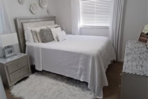 Casa en venta en DeLand, Florida, 5 dormitorios, 125.7 m2 № 1677813 - foto 17