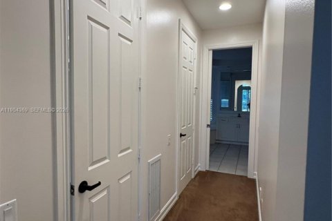Villa ou maison à louer à Tequesta, Floride: 3 chambres, 212.37 m2 № 2085280 - photo 11