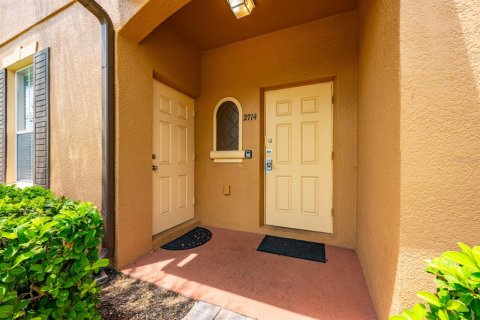 Townhouse in Davenport, Florida 4 bedrooms, 137.68 sq.m. № 1901407 - photo 17