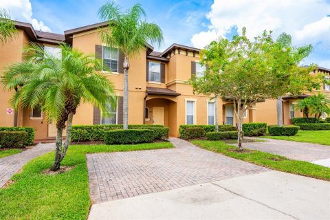 Townhouse in Davenport, Florida 4 bedrooms, 137.68 sq.m. № 1901407 - photo 18