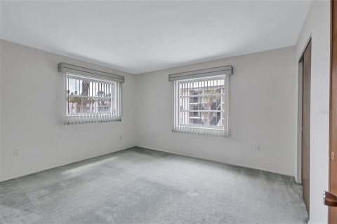 Condo in Bradenton, Florida, 2 bedrooms № 2111352 - photo 19