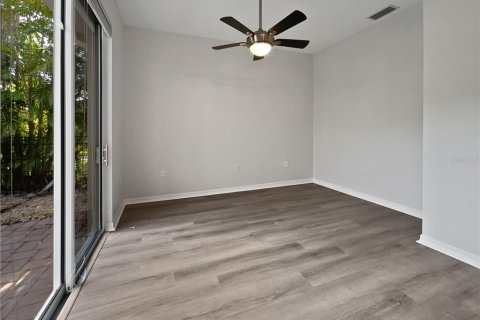 House in Sarasota, Florida 2 bedrooms, 154.96 sq.m. № 1884013 - photo 14