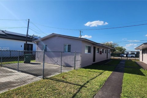 Casa en alquiler en Florida City, Florida, 3 dormitorios, 60.39 m2 № 2012041 - foto 10