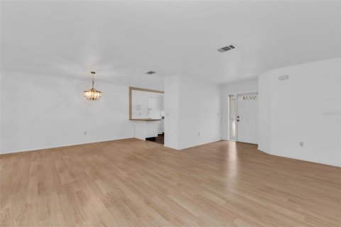 Villa ou maison à vendre à Port Charlotte, Floride: 3 chambres, 146.23 m2 № 2142385 - photo 7
