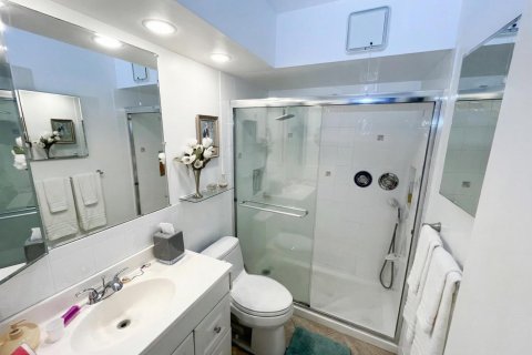 Купить кондоминиум в Норт-Палм-Бич, Флорида 3 комнаты, 59.46м2, № 2245551 - фото 8