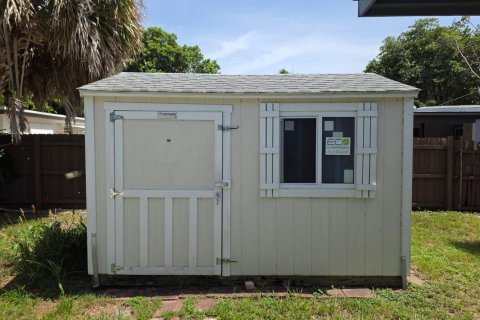 Villa ou maison à louer à Fort Lauderdale, Floride: 2 chambres, 114.36 m2 № 2439276 - photo 11