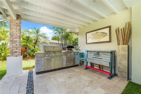 Casa en venta en Pinecrest, Florida, 5 dormitorios, 259.1 m2 № 2060670 - foto 7