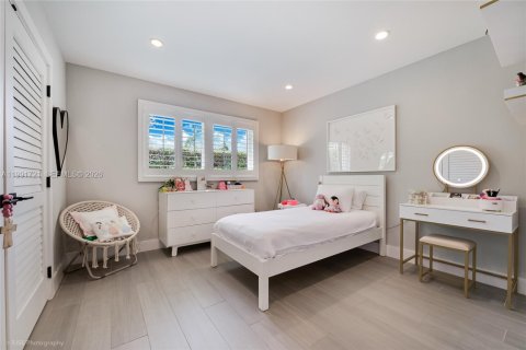 Casa en venta en Pinecrest, Florida, 5 dormitorios, 259.1 m2 № 2060670 - foto 22