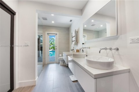 Casa en venta en Pinecrest, Florida, 5 dormitorios, 259.1 m2 № 2060670 - foto 19