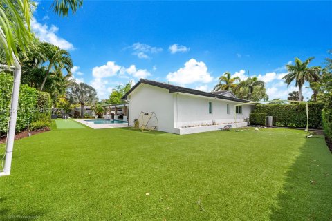 Casa en venta en Pinecrest, Florida, 5 dormitorios, 259.1 m2 № 2060670 - foto 29