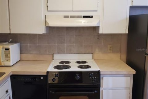 Copropriété à vendre à Port Richey, Floride: 1 chambre, 66.33 m2 № 1915459 - photo 6