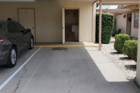 Copropriété à vendre à Port Richey, Floride: 1 chambre, 66.33 m2 № 1915459 - photo 4