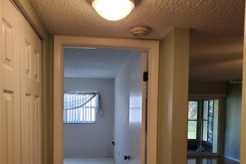 Copropriété à vendre à Port Richey, Floride: 1 chambre, 66.33 m2 № 1915459 - photo 13