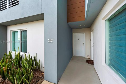 Copropriété à louer à Miami, Floride: 3 chambres, 142.42 m2 № 2168107 - photo 23