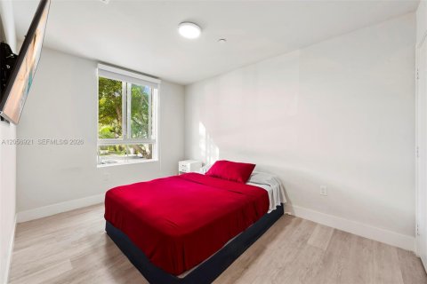 Copropriété à louer à Miami, Floride: 3 chambres, 142.42 m2 № 2168107 - photo 13