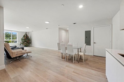 Copropriété à louer à Miami, Floride: 3 chambres, 142.42 m2 № 2168107 - photo 9