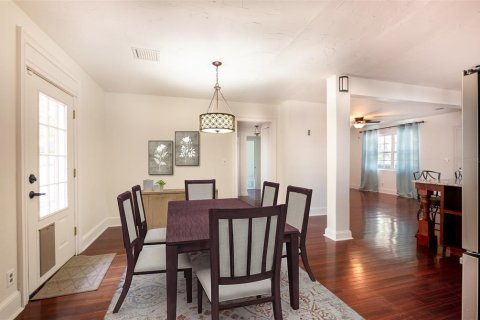 House in Jacksonville, Florida 3 bedrooms, 233.37 sq.m. № 1662186 - photo 7