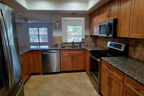 House in Sun City Center, Florida 3 bedrooms, 237.37 sq.m. № 2126725 - photo 7
