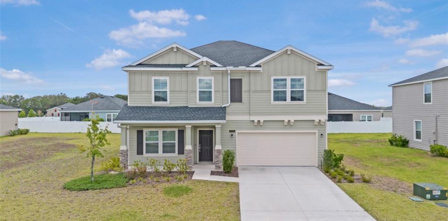 Villa ou maison à FREEDOM CROSSINGS PRESERVE
à Ocala, Floride 4 chambres, 227.15 m2 № 1787677