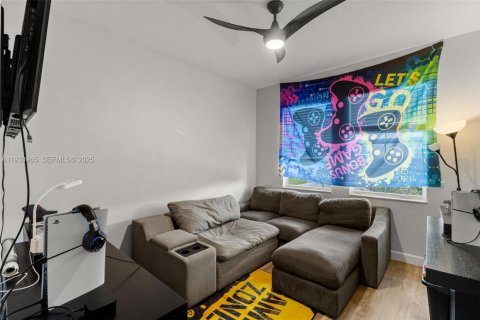 Купить виллу или дом в Локсахатчи-Гроувс, Флорида 6 спален, 312.24м2, № 1989737 - фото 24