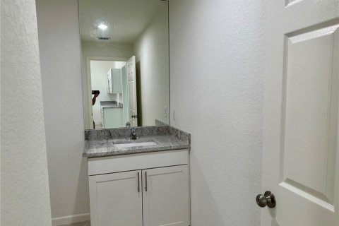 House in Port Charlotte, Florida 3 bedrooms, 160.07 sq.m. № 1510369 - photo 15