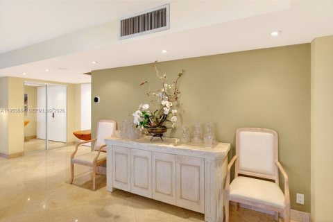 Condominio en alquiler en Miami Beach, Florida, 2 dormitorios, 150.41 m2 № 2054966 - foto 11