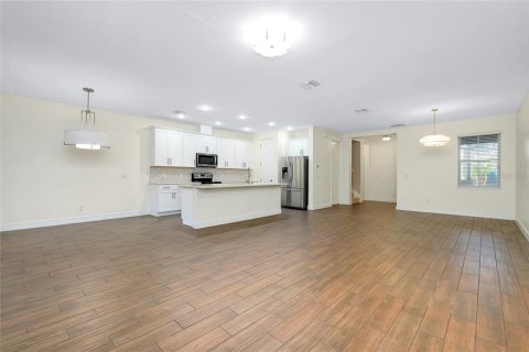 Купить таунхаус в Сарасота, Флорида 5 комнат, 217.3м2, № 1796663 - фото 22