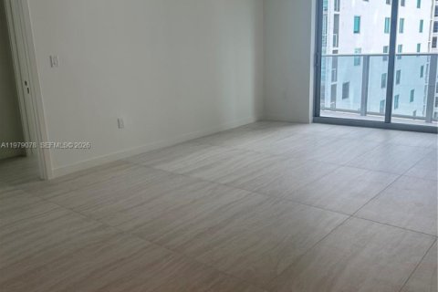 Снять в аренду кондоминиум в Майами, Флорида 1 спальня, 77.39м2, № 2048614 - фото 3