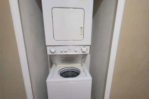 Copropriété à louer à Orlando, Floride: 2 chambres, 99.5 m2 № 1820596 - photo 12