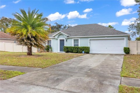 Villa ou maison à Deltona, Floride 3 chambres, 127.09 m2 № 2095795