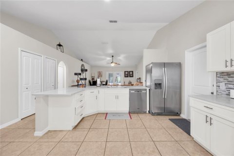 Villa ou maison à vendre à Deltona, Floride: 3 chambres, 127.09 m2 № 2095795 - photo 5