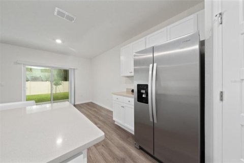 Villa ou maison à vendre à Davenport, Floride: 4 chambres, 174.84 m2 № 2198322 - photo 8