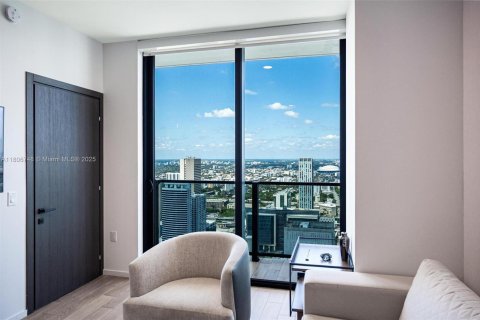 Condominio en venta en Miami, Florida, 3 dormitorios, 105.44 m2 № 2012614 - foto 21