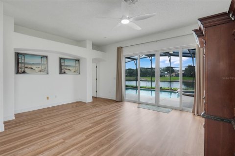 Купить виллу или дом в Клермон, Флорида 9 комнат, 304.53м2, № 2220419 - фото 20