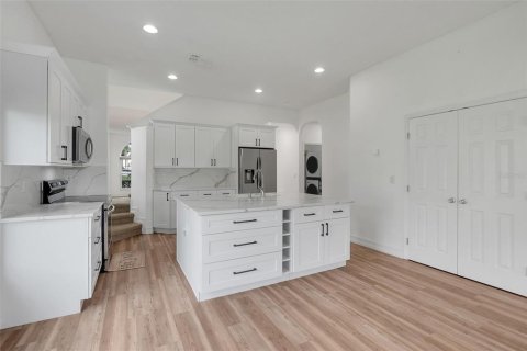 Купить виллу или дом в Клермон, Флорида 9 комнат, 304.53м2, № 2220419 - фото 14