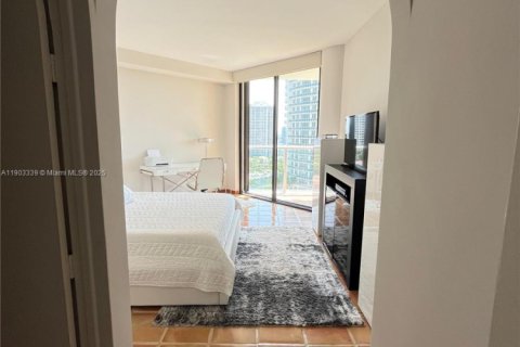 Снять в аренду кондоминиум в Авентура, Флорида 2 спальни, 140.1м2, № 1955662 - фото 16