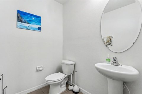 House in Valrico, Florida 4 bedrooms, 215.9 sq.m. № 2229156 - photo 3