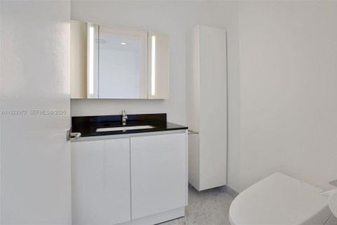 Copropriété à louer à Sunny Isles Beach, Floride: 4 chambres, 290.78 m2 № 1976758 - photo 29