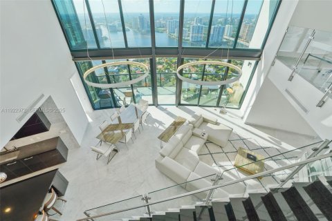 Copropriété à louer à Sunny Isles Beach, Floride: 4 chambres, 290.78 m2 № 1976758 - photo 4
