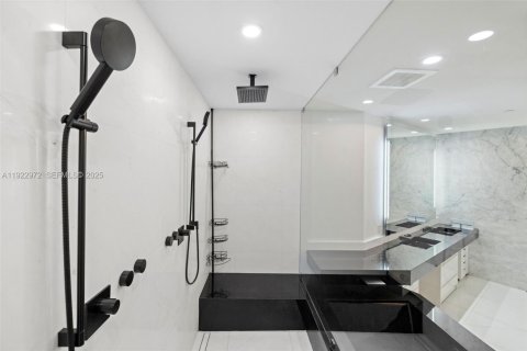 Copropriété à louer à Sunny Isles Beach, Floride: 4 chambres, 290.78 m2 № 1976758 - photo 22