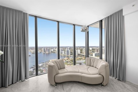 Copropriété à louer à Sunny Isles Beach, Floride: 4 chambres, 290.78 m2 № 1976758 - photo 19