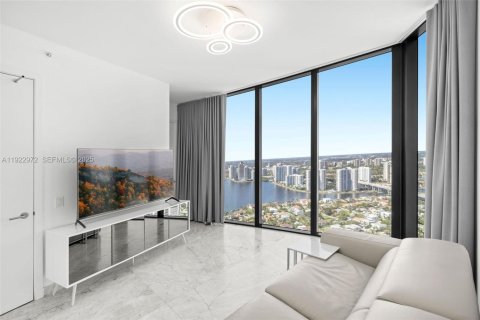 Copropriété à louer à Sunny Isles Beach, Floride: 4 chambres, 290.78 m2 № 1976758 - photo 30