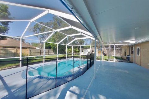 Villa ou maison à louer à Spring Hill, Floride: 4 chambres, 194.72 m2 № 1911899 - photo 19