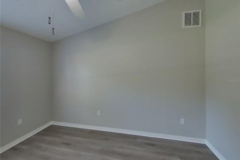 Villa ou maison à louer à Spring Hill, Floride: 4 chambres, 194.72 m2 № 1911899 - photo 12