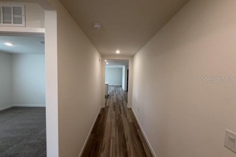 Villa ou maison à louer à Ocala, Floride: 5 chambres, 192.96 m2 № 2403397 - photo 5