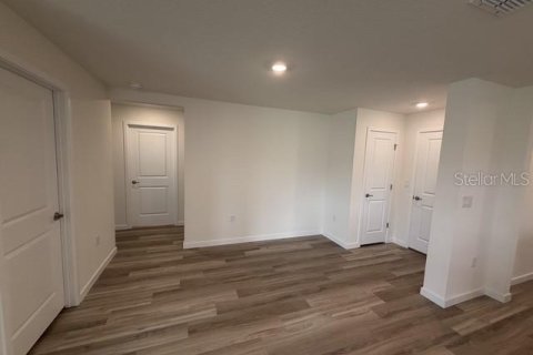 Villa ou maison à louer à Ocala, Floride: 5 chambres, 192.96 m2 № 2403397 - photo 15