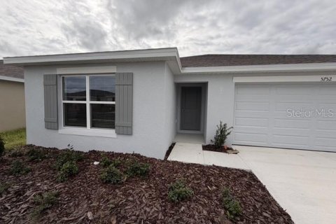 Villa ou maison à louer à Ocala, Floride: 5 chambres, 192.96 m2 № 2403397 - photo 4
