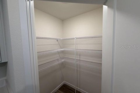 Villa ou maison à louer à Ocala, Floride: 5 chambres, 192.96 m2 № 2403397 - photo 12