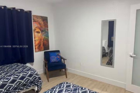 Купить виллу или дом в Майами-Спрингс, Флорида 2 спальни, 147.99м2, № 2027502 - фото 10